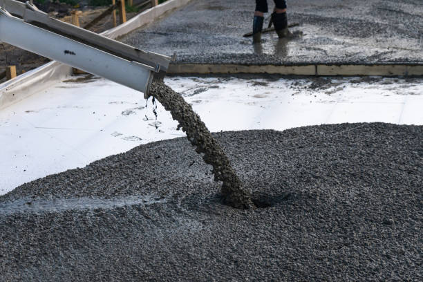 Best Concrete Sidewalk Installation in Sawyerwood, OH